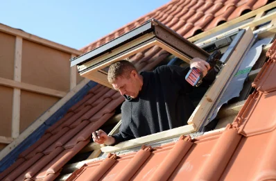 Pose de fenêtres de toit Velux à Marquaix